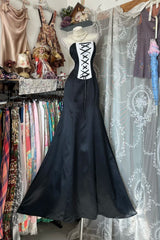 Classy Prom Dresses Mermaid Strapless Black Satin Sleeveless Formal Evening Outfits N3778