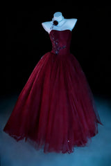 Modest Prom Dresses Ball Gown Sweetheart Burgundy Tulle With Beads Long Quince Dress N2962