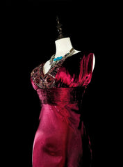 Vintage Mermaid V Neck Dark Red Burgundy Satin With Beadings Long Prom Gown Party Wear Fashion Dresses N1829