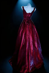 Modest Prom Dresses Ball Gown Sweetheart Burgundy With Beads Long Quince Dress N2961