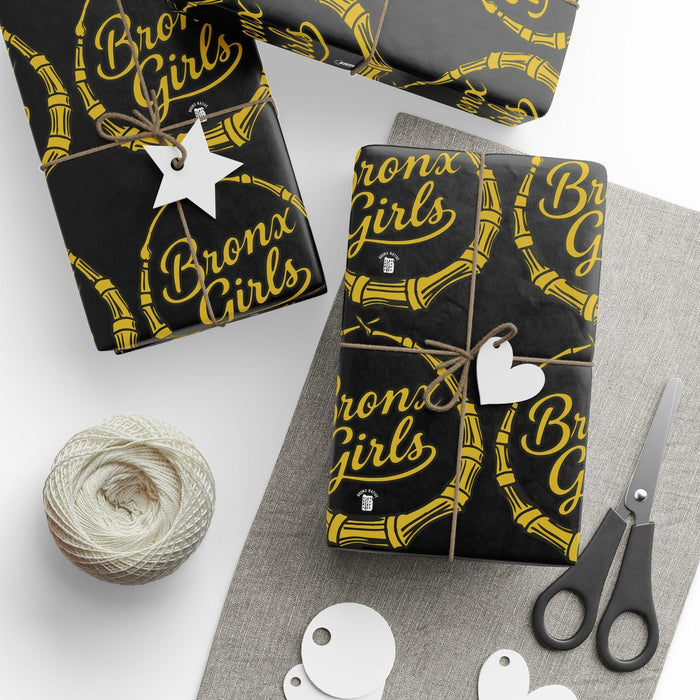 Black & Gold Crown Pattern Wrapping Paper Roll — Luxury Gift Wrap for Special Occasions