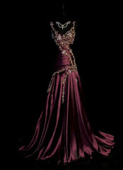 Chic Grape Dresses V-neck A-Line Long Prom Dresses Embroidery Satin Sleeveless Princess Formal Dress N776