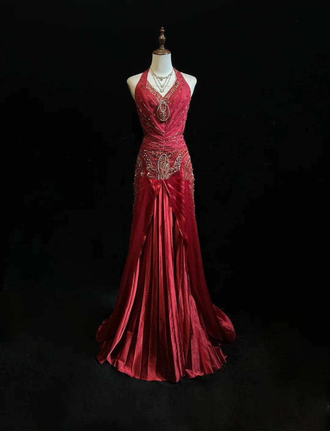 Modest Prom Dresses Mermaid Halter Burgundy Chiffon With Beading Long Formal Evening Dress N3877
