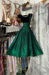 Classy Prom Dresses Ball Gown Scoop Dark Green Satin Velvet Sleeveless Formal Evening Outfits N3777