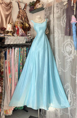 Classy Prom Dresses Ball Gown Light Sky Blue Sleeveless Formal Evening Outfits N3782