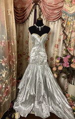 Shimmering Silver Mermaid Gown Enchanted Garden Prom Inspo Dresses Fashion Party Wear Dress N1859