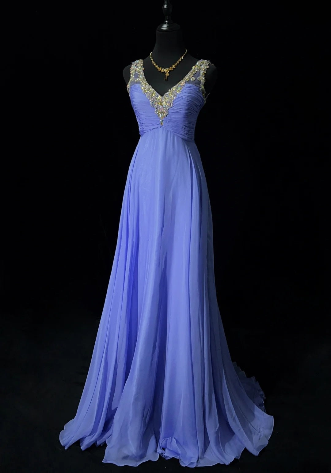 Classy Prom Dresses A line Lavender Chiffon V Neck With Beaded Long Formal Evening Outfits N3705