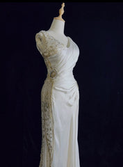 Modest Prom Dresses Mermaid V Neck White Satin Sleeveless With Ruffled Formal Evening Dress N3824