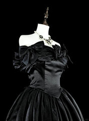 Modest Prom Dresses Ball Gown Off The Shoulder Black Satin Evening Long Quince Dress N3073