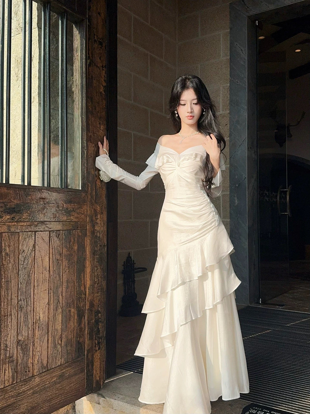 Modest French Style Mermaid Off The Shoulder White Fashion Women Long Formal Outfits Prom Dresses N2090