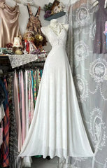 Vintage A line Halter White Chiffon Formal Gown Long Prom Dresses N1948